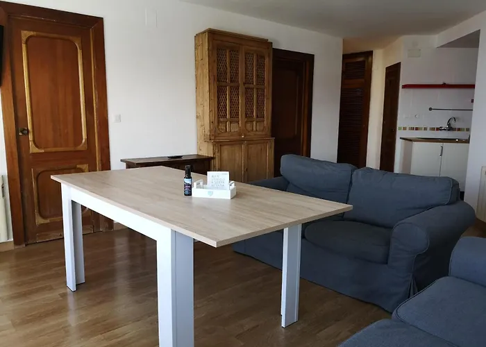 Penibetico 3 Dormitorios, 2 Banos, Vistas, Wifi Y Parking By Surynieve Apartmán